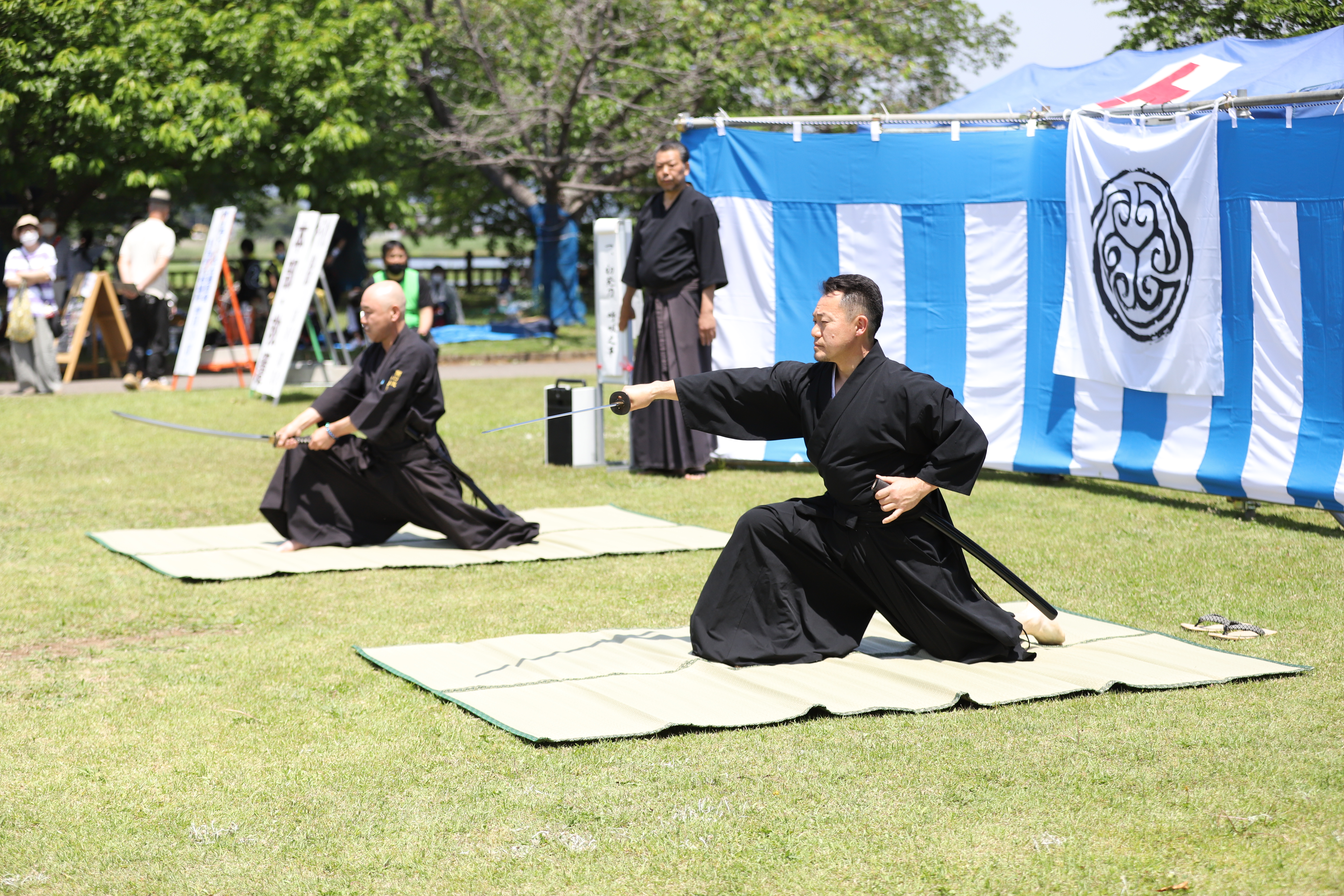 真剣を使った演武の様子