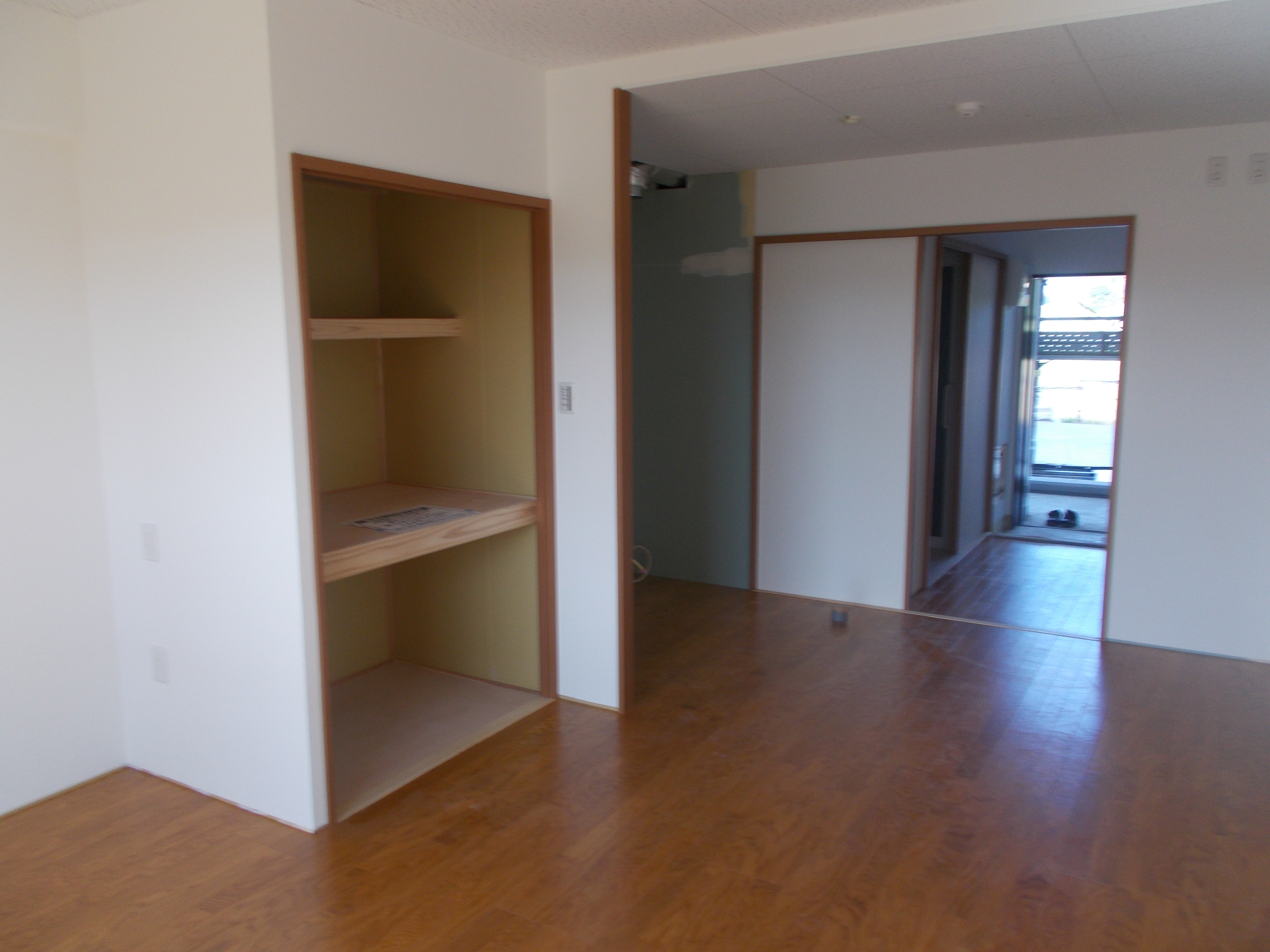 部屋の施工状況1K(10月時点)3